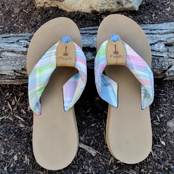 ELIZA B. ♡ Super-Sweet 'n Cute Pastel Plaid 'n Leather Flip Flop Thong Sandals 5 - Picture 12 of 17